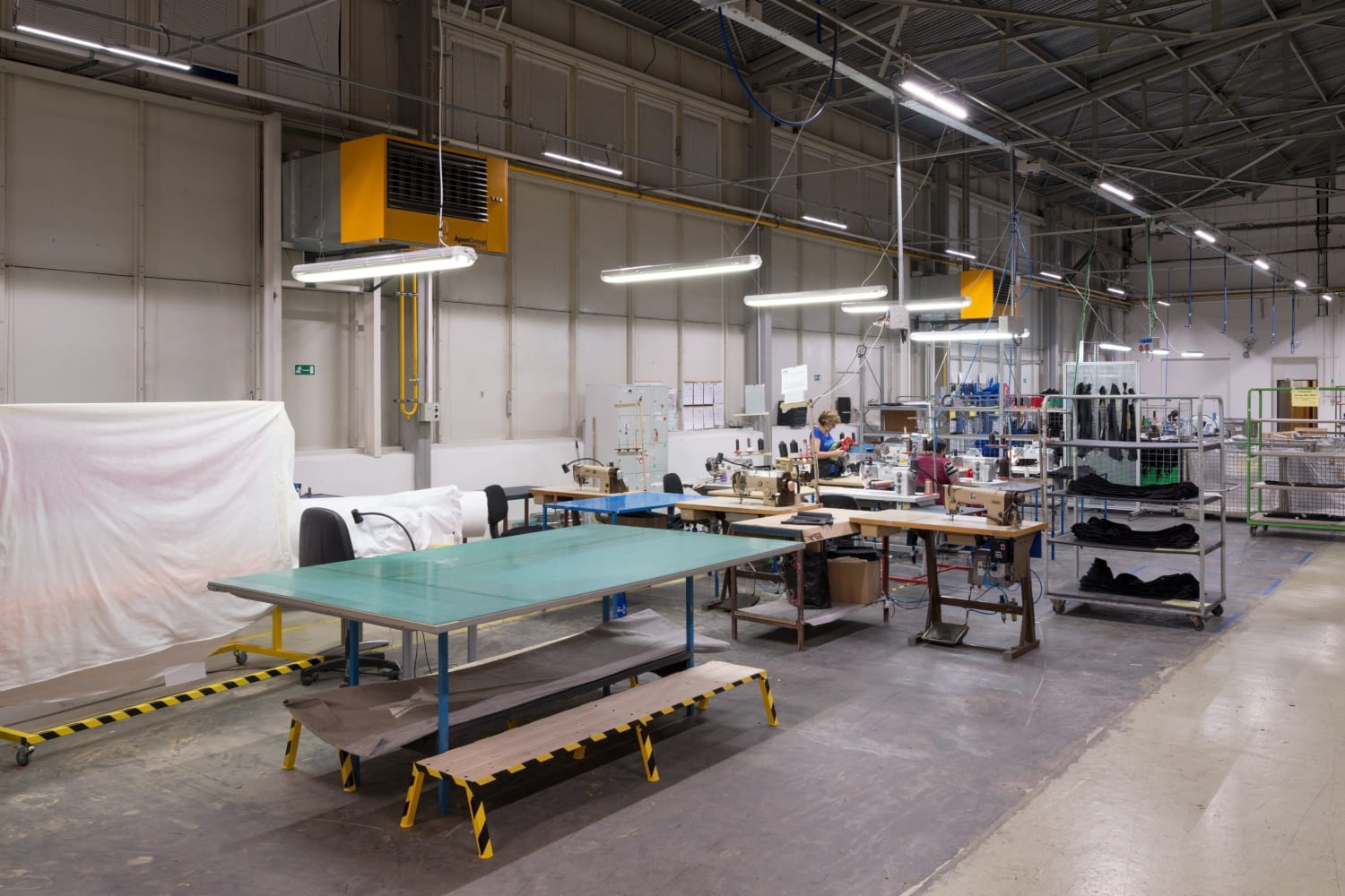 System oświetlenia led hali Dagro - Plzeň, Czechy Producent oświetlenia LED